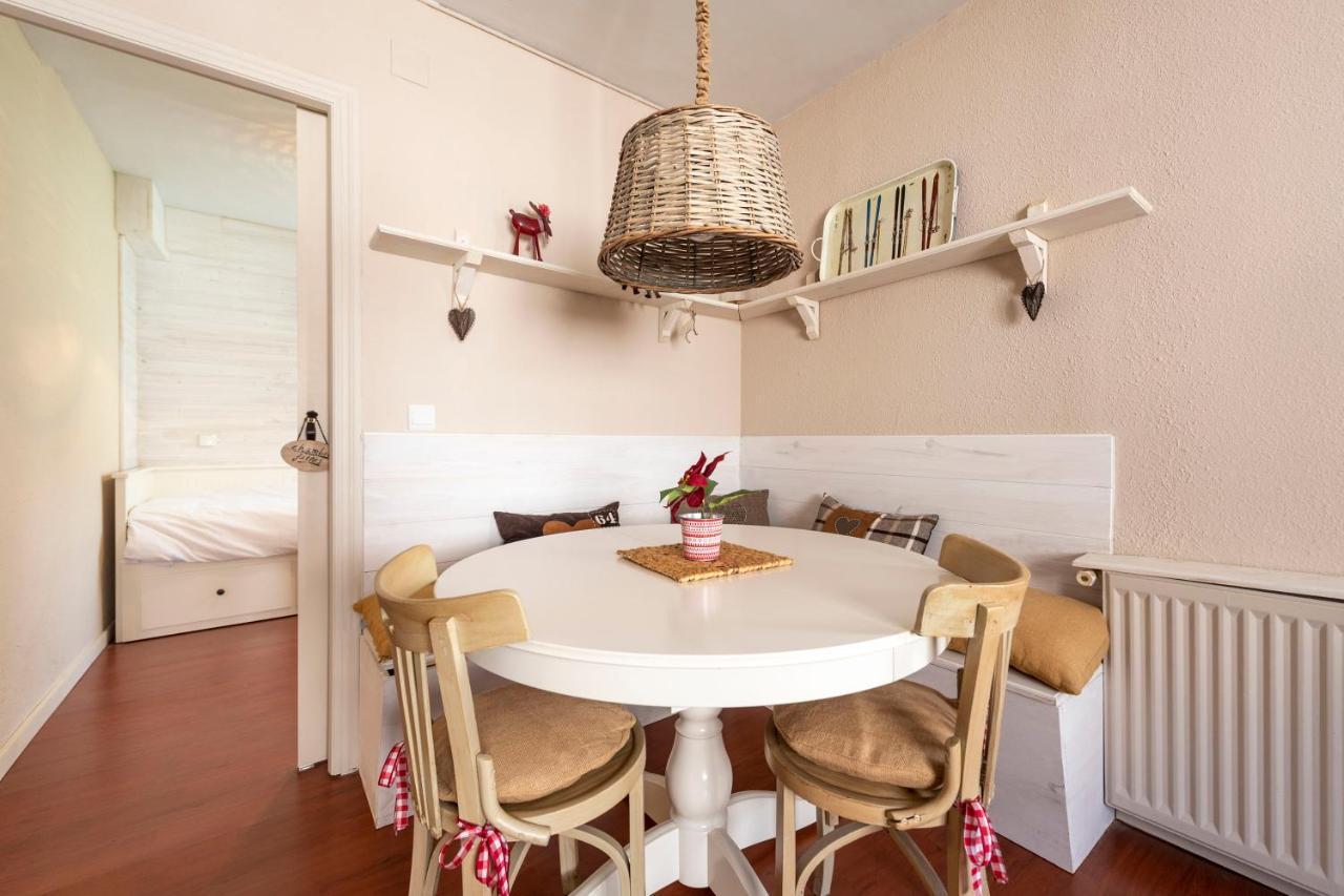 Musales ☆ Apartamento para 4 personas con ascensor Sallent de Gállego Exterior foto